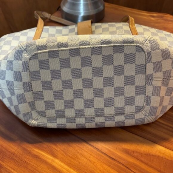 Louis Vuitton Salina Damier Azur GM Handbag - Picture 5 of 13